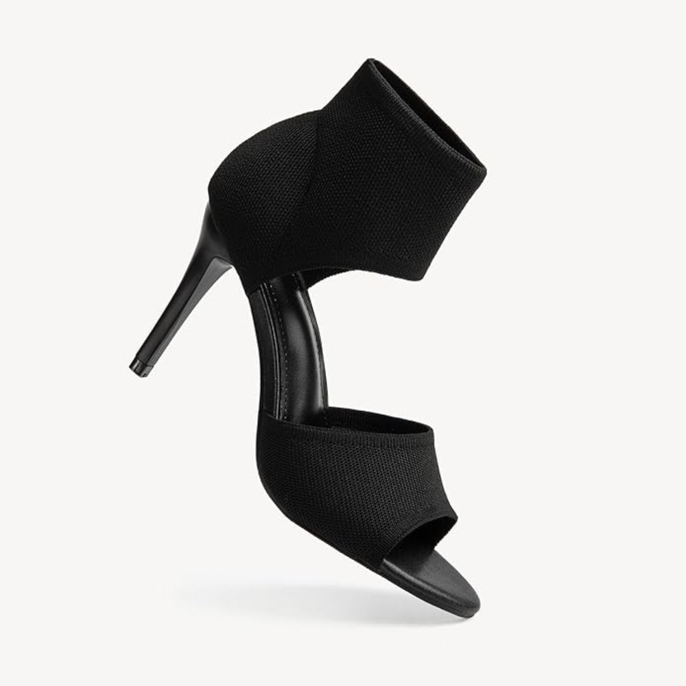 Newbella Black Retro Peep Toe Elegant Stiletto Heels Size 8.5